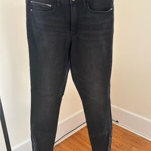 Women’s Skinny Black Jeans Athleta zipper detail 6